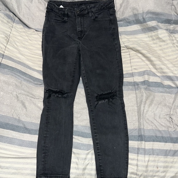 American Eagle Super Hi-Rise Jeggings - Picture 4 of 9